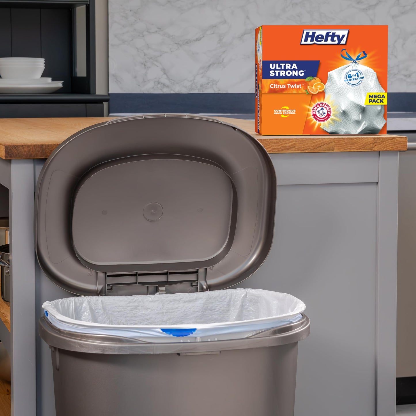 Hefty Ultra Strong 13 Gallon Trash Bags, Tall Kitchen Trash Bags 13 Gallon Size, Drawstring Closure, Continuous Odor Control, White, Citrus Twist Scent, 110 Bags